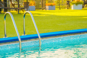 Is Artificial Grass Great to Install Around Pools? The Answer Might Surprise You 